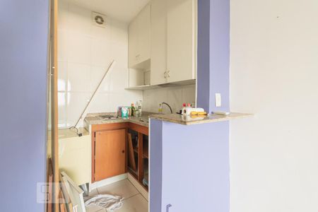 Cozinha de kitnet/studio para alugar com 1 quarto, 35m² em Centro, Rio de Janeiro