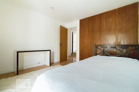 Suíte 2 de apartamento para alugar com 4 quartos, 210m² em Paraíso, São Paulo