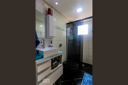 Banheiro de apartamento para alugar com 2 quartos, 60m² em Jardim Vergueiro (sacomã), São Paulo