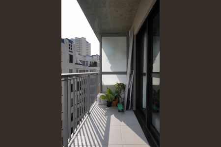 Varanda de kitnet/studio para alugar com 1 quarto, 29m² em República, São Paulo