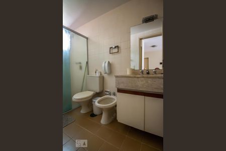 Banheiro social de apartamento para alugar com 1 quarto, 45m² em Jardim Paulista, São Paulo