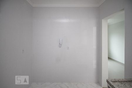 Cozinha de casa de condomínio para alugar com 2 quartos, 63m² em Penha de França, São Paulo