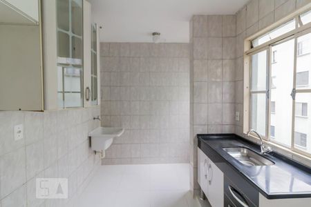 Cozinha de apartamento à venda com 2 quartos, 50m² em Jardim Flor da Montanha, Guarulhos