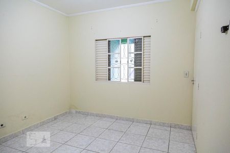 Quarto de casa para alugar com 1 quarto, 100m² em Jardim Fernandes, São Paulo