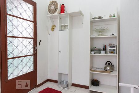 Cozinha de casa à venda com 2 quartos, 96m² em Navegantes, Porto Alegre