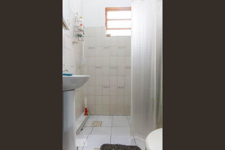 Banheiro de casa à venda com 2 quartos, 96m² em Navegantes, Porto Alegre