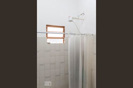 Banheiro de casa à venda com 2 quartos, 96m² em Navegantes, Porto Alegre