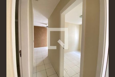 Corredor de apartamento para alugar com 3 quartos, 65m² em Engenho de Dentro, Rio de Janeiro