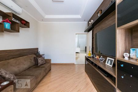 Sala de TV de casa de condomínio à venda com 4 quartos, 350m² em Vila Hollândia, Campinas