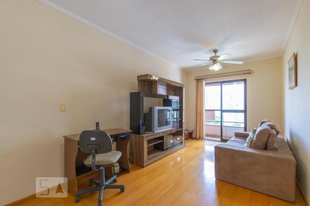 Sala de apartamento para alugar com 1 quarto, 53m² em Centro, Campinas