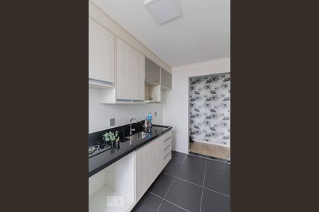 Cozinha de apartamento para alugar com 2 quartos, 49m² em Gopoúva, Guarulhos