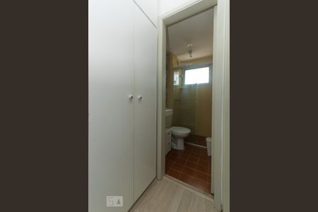 Corredor de apartamento à venda com 1 quarto, 50m² em Vila Clementino, São Paulo