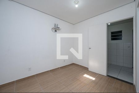 Suíte de casa para alugar com 1 quarto, 35m² em Vila Guarani (z Sul), São Paulo