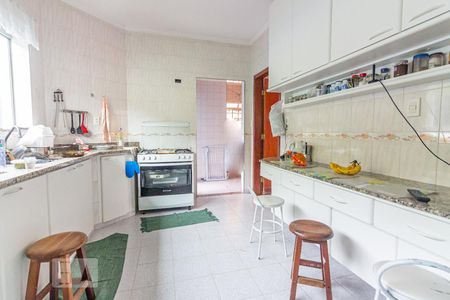 Cozinha de casa para alugar com 6 quartos, 680m² em Vila São Francisco, São Paulo