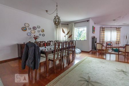 Sala de casa para alugar com 6 quartos, 680m² em Vila São Francisco, São Paulo