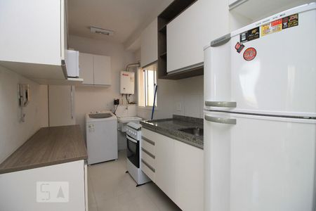 Cozinha de apartamento para alugar com 3 quartos, 65m² em Humaitá, Porto Alegre