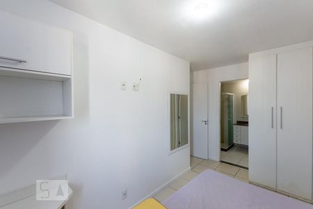 Suite  de apartamento à venda com 2 quartos, 59m² em Centro, Niterói