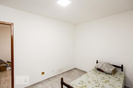 Quarto 1 de apartamento para alugar com 2 quartos, 38m² em Vila São Pedro, Guarulhos