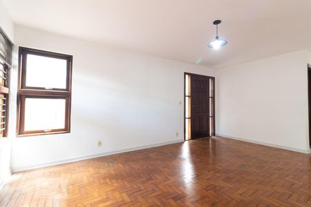 Sala de Estar de casa à venda com 3 quartos, 179m² em Vila Cordeiro, São Paulo