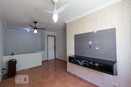 Casa para alugar com 4 quartos, 200m² em Bairro Alto, Curitiba