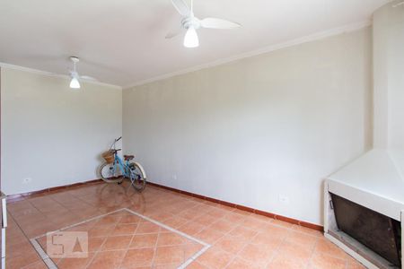 Casa para alugar com 4 quartos, 200m² em Bairro Alto, Curitiba