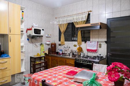 COZINHA de casa à venda com 3 quartos, 100m² em Vila Santista, São Paulo