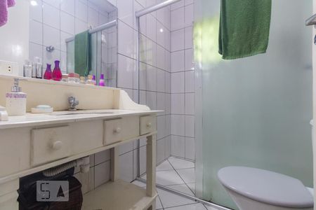Banheiro de casa à venda com 3 quartos, 138m² em Chácara Santo Antônio (zona Sul), São Paulo