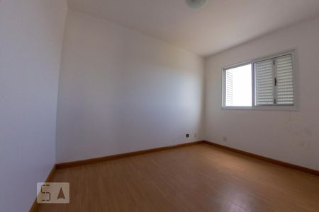 Quarto 1 de apartamento à venda com 2 quartos, 105m² em Sarandi, Porto Alegre