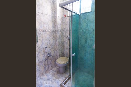 Banheiro de apartamento para alugar com 2 quartos, 110m² em Cascadura , Rio de Janeiro