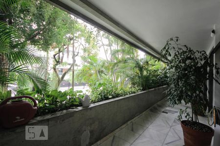 Varanda de apartamento à venda com 3 quartos, 140m² em Barra da Tijuca, Rio de Janeiro