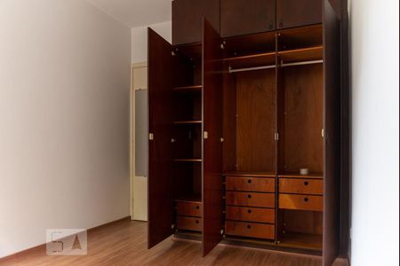 Quarto 1 de apartamento à venda com 2 quartos, 67m² em Sumaré, São Paulo