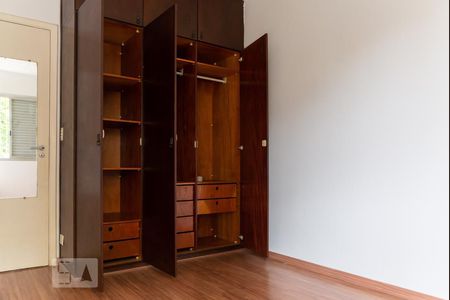 Quarto 1 de apartamento à venda com 2 quartos, 67m² em Sumaré, São Paulo