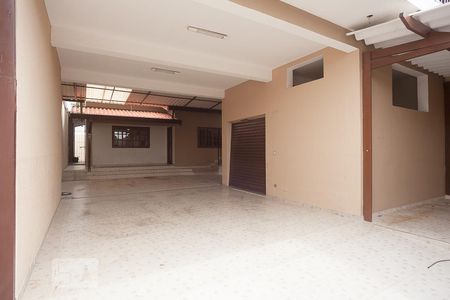 Quintal de casa para alugar com 3 quartos, 250m² em Jardim Campos Elíseos, Campinas