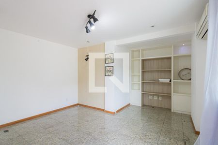 Sala 2 de apartamento à venda com 4 quartos, 245m² em Freguesia (jacarepaguá), Rio de Janeiro