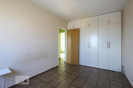 Quarto 1 de apartamento para alugar com 2 quartos, 80m² em Vila Amélia, São Paulo