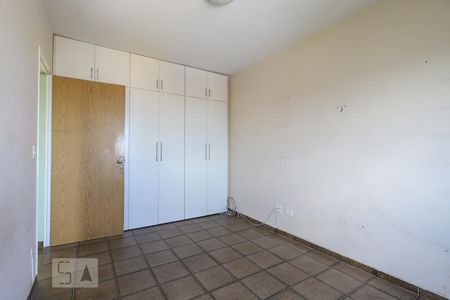 Quarto 1 de apartamento para alugar com 2 quartos, 80m² em Vila Amélia, São Paulo