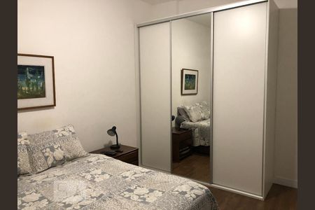 Quarto 1 de apartamento à venda com 3 quartos, 89m² em Laranjeiras, Rio de Janeiro