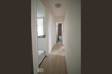 Corredor de apartamento à venda com 3 quartos, 50m² em Parque Novo Oratório, Santo André