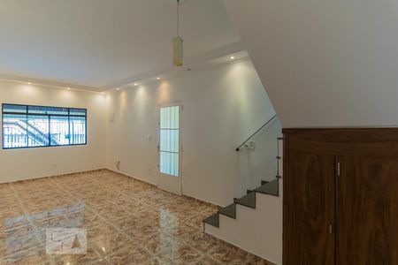 Sala de casa para alugar com 3 quartos, 120m² em Parque Boturussu, São Paulo