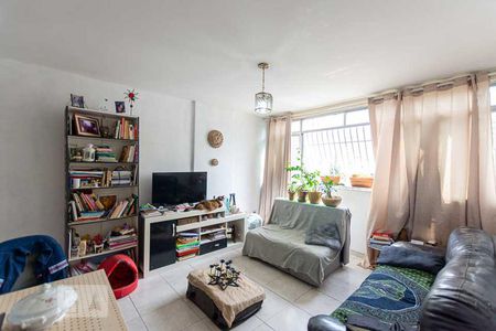 Sala  de apartamento para alugar com 3 quartos, 70m² em Icaraí, Niterói