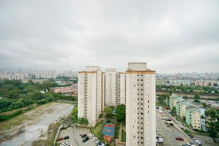Vista sala de apartamento para alugar com 2 quartos, 47m² em Jardim América da Penha, São Paulo