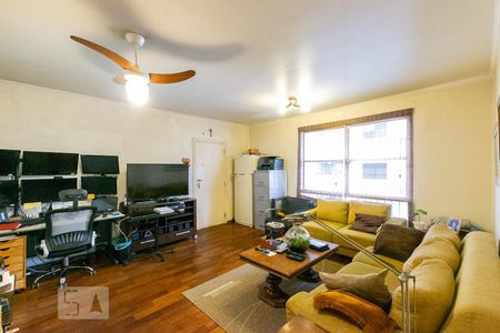 Sala de apartamento à venda com 2 quartos, 100m² em Vila Nova Conceição, São Paulo