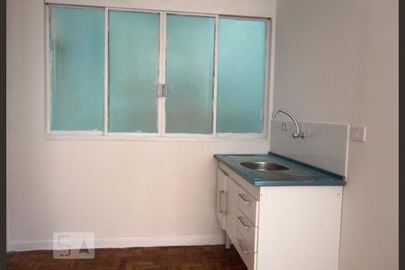 Cozinha de kitnet/studio à venda com 1 quarto, 34m² em Vila Buarque, São Paulo