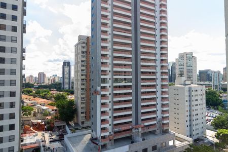 Vista do Quarto Suíte 1 de apartamento para alugar com 3 quartos, 116m² em Jardim das Acácias, São Paulo