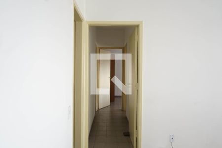 Corredor de apartamento para alugar com 2 quartos, 90m² em Sumaré, São Paulo