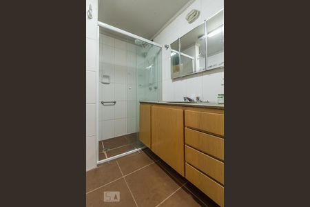 Banheiro 1 de apartamento à venda com 3 quartos, 122m² em Vila Clementino, São Paulo