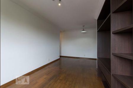 Sala de apartamento à venda com 3 quartos, 74m² em Vila Vera, São Paulo