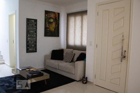 Sala de casa de condomínio para alugar com 3 quartos, 100m² em Medeiros, Jundiaí