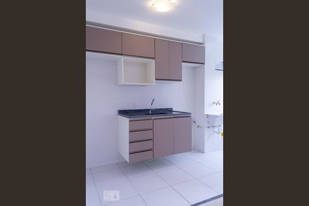 Cozinha de apartamento para alugar com 1 quarto, 31m² em Água Branca, São Paulo