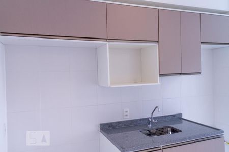 Cozinha de apartamento para alugar com 1 quarto, 31m² em Água Branca, São Paulo